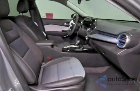 2025 Chevrolet Trax 1Lt из США, поврежденный, VIN KL77LHEPXSC224689